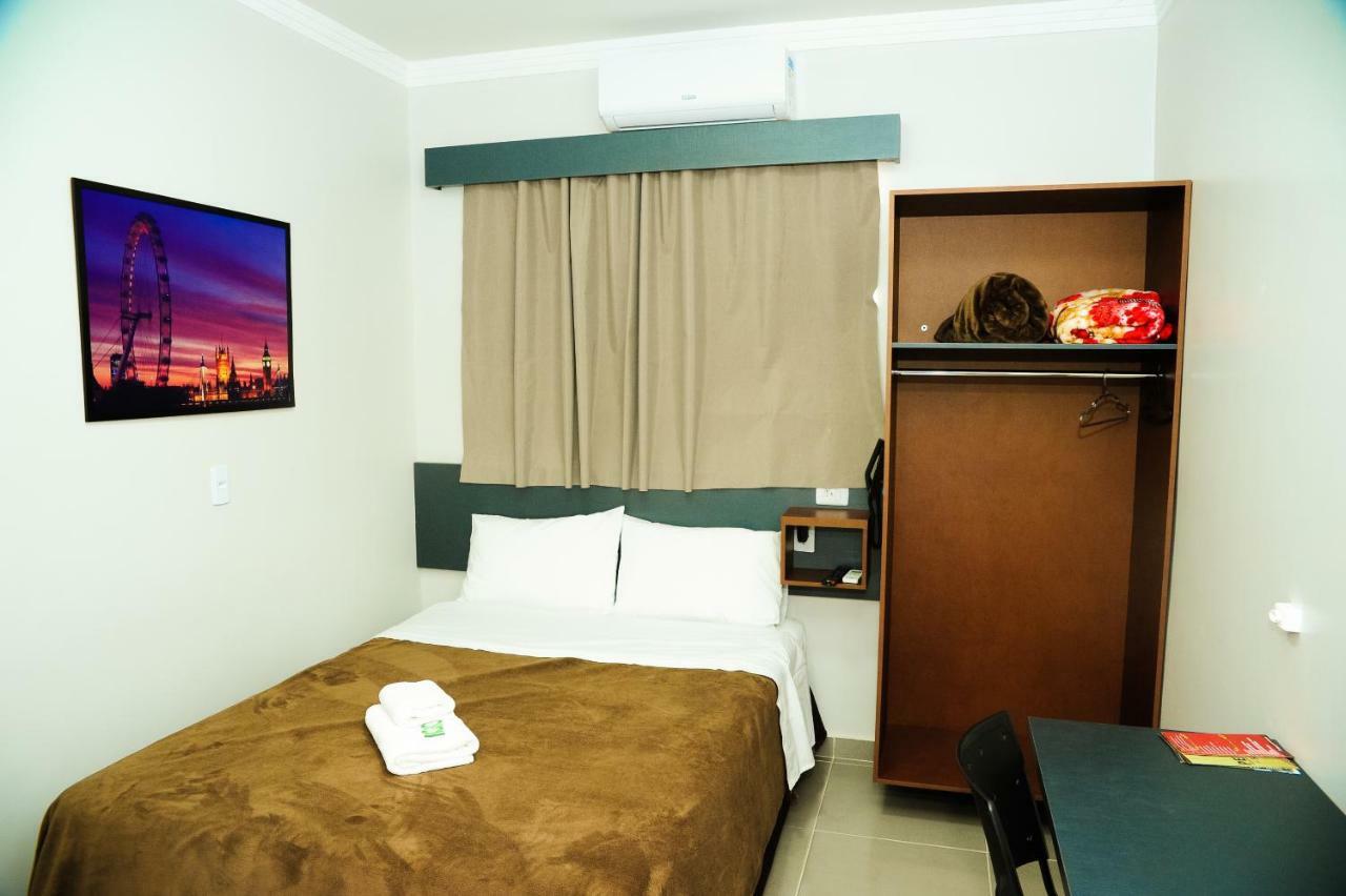 London Executive Hotel Cafelandia  Eksteriør billede