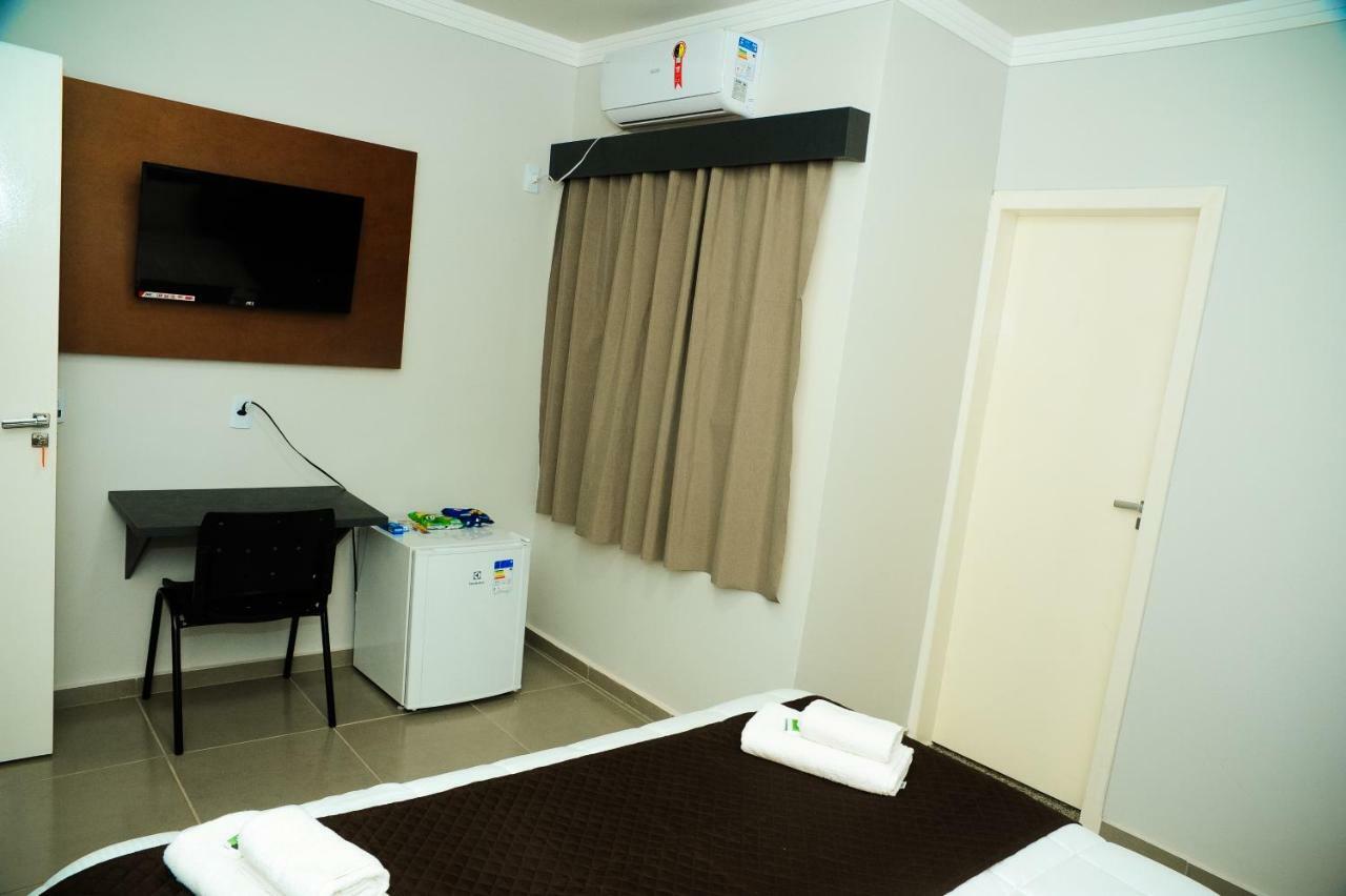 London Executive Hotel Cafelandia  Eksteriør billede