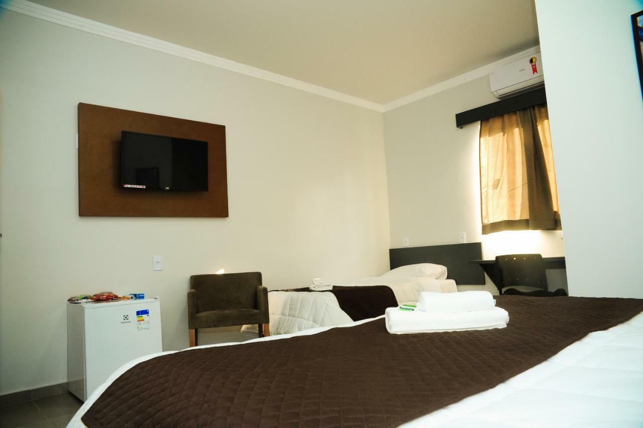 London Executive Hotel Cafelandia  Eksteriør billede